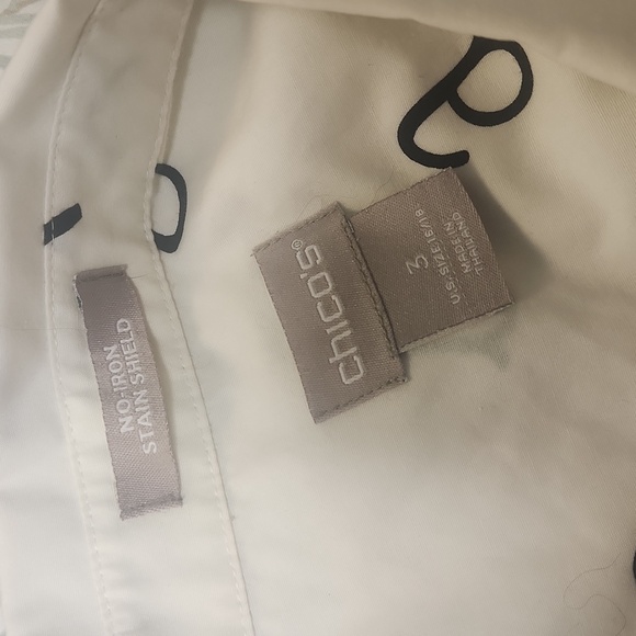 Chicos alphabet print button down, size XLarge (size 3) - Picture 6 of 7